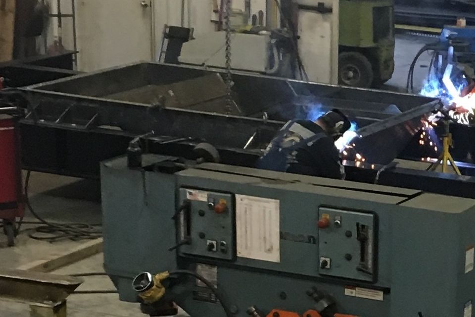 Chute frame 1