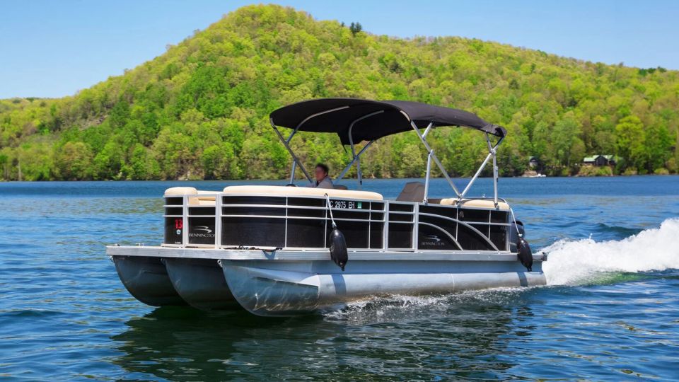 Lake hickory pub   marina   website (1)