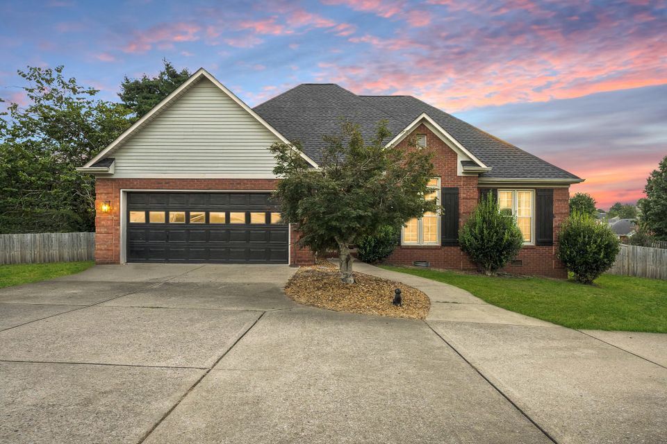 13 web or mls 100 country club dr clear lens real estate photography 13