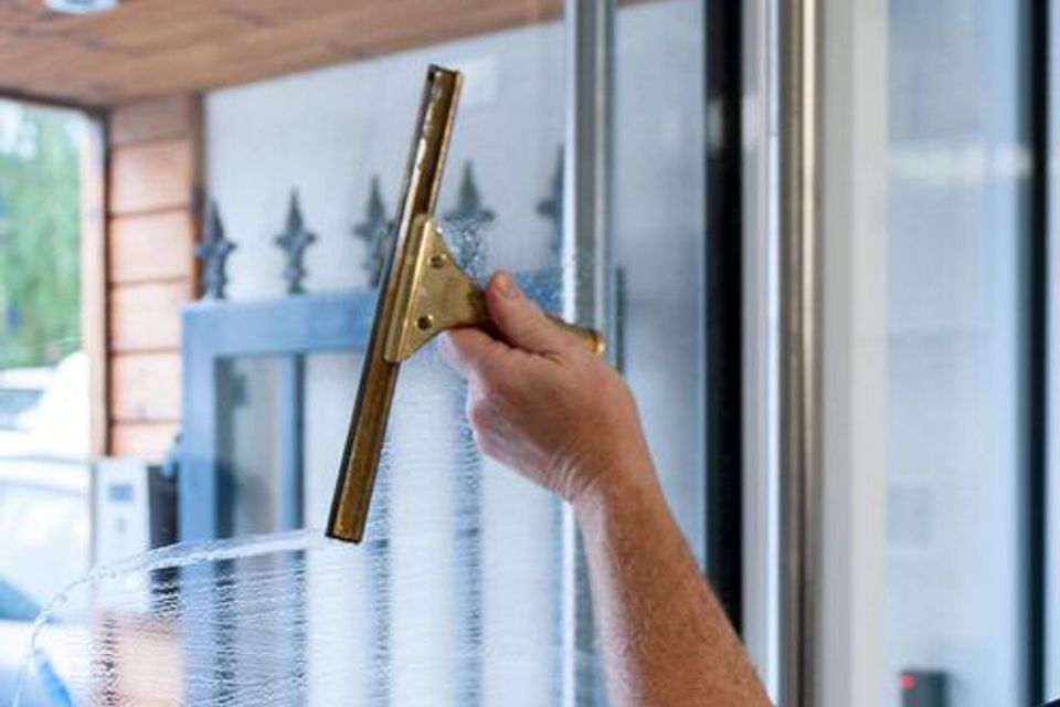 Indoor window cleaning