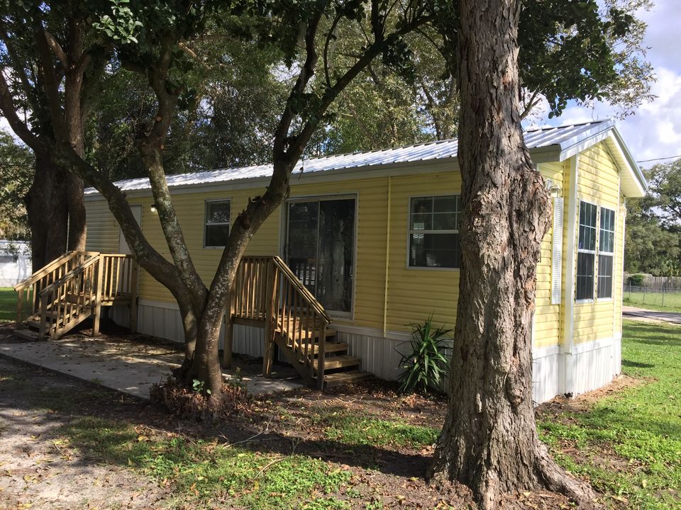 Lot 21 ext