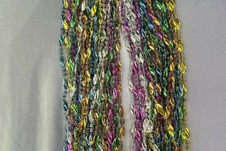 multi color swirl beads
