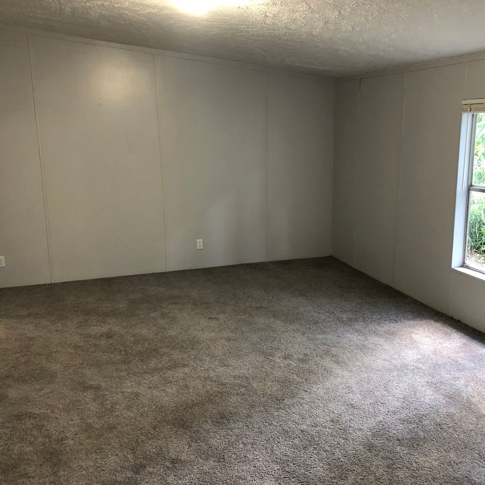 8675 family room