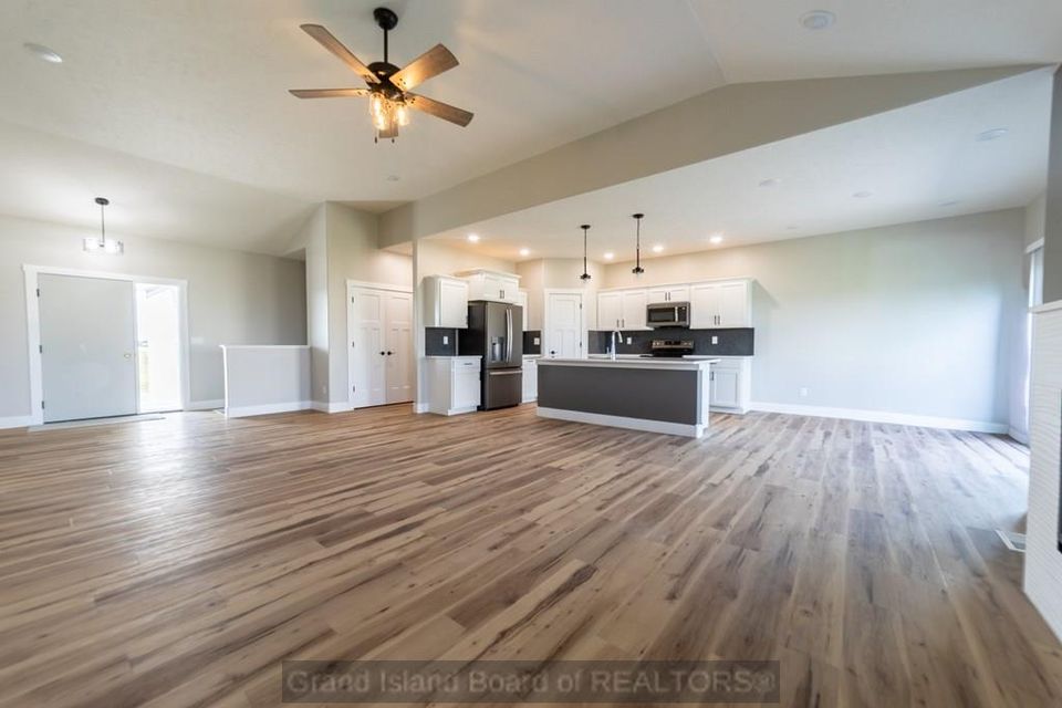 3760 lilac ln grand island  ne 68803 a 5