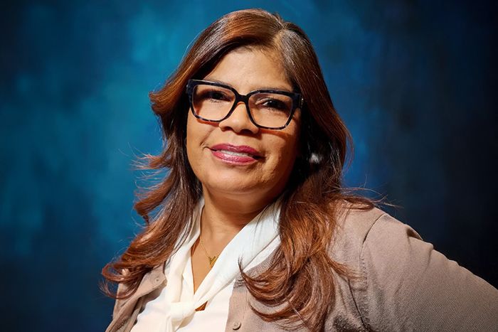 Lourdes headshot original copy