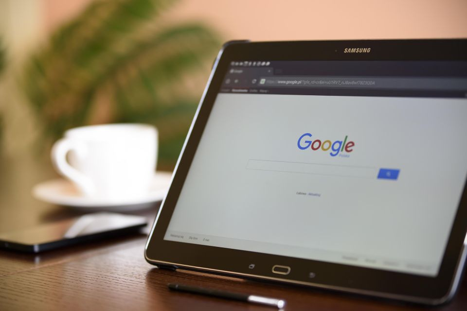 Google search open on tablet