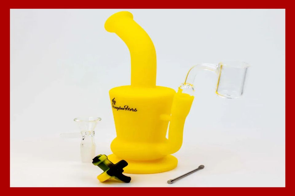 HoneyBee Herb Smokers Rig Travel Kit