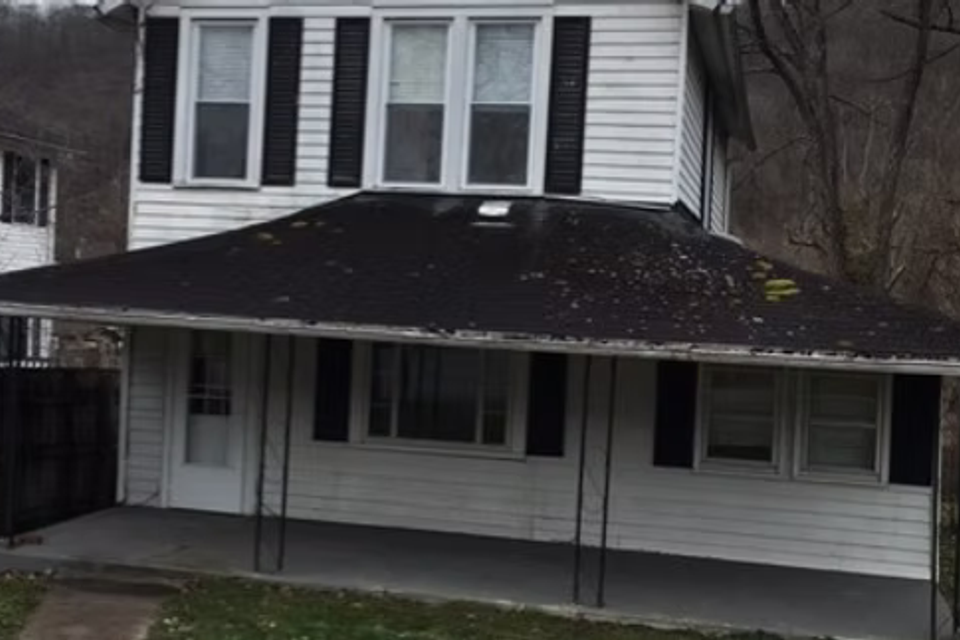 300 maple ave