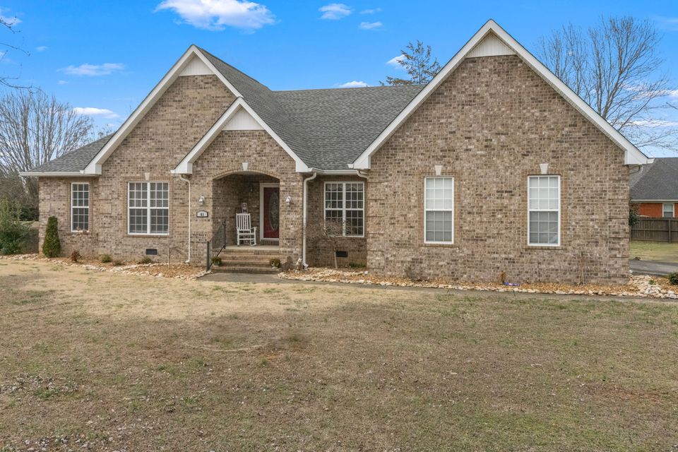 6 web or mls 61 old mill way   clear lens real estate photography 11