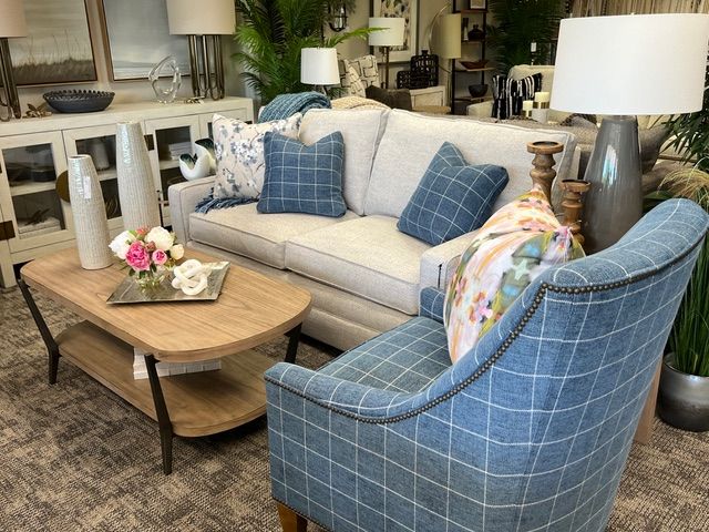 Cherishowroom2