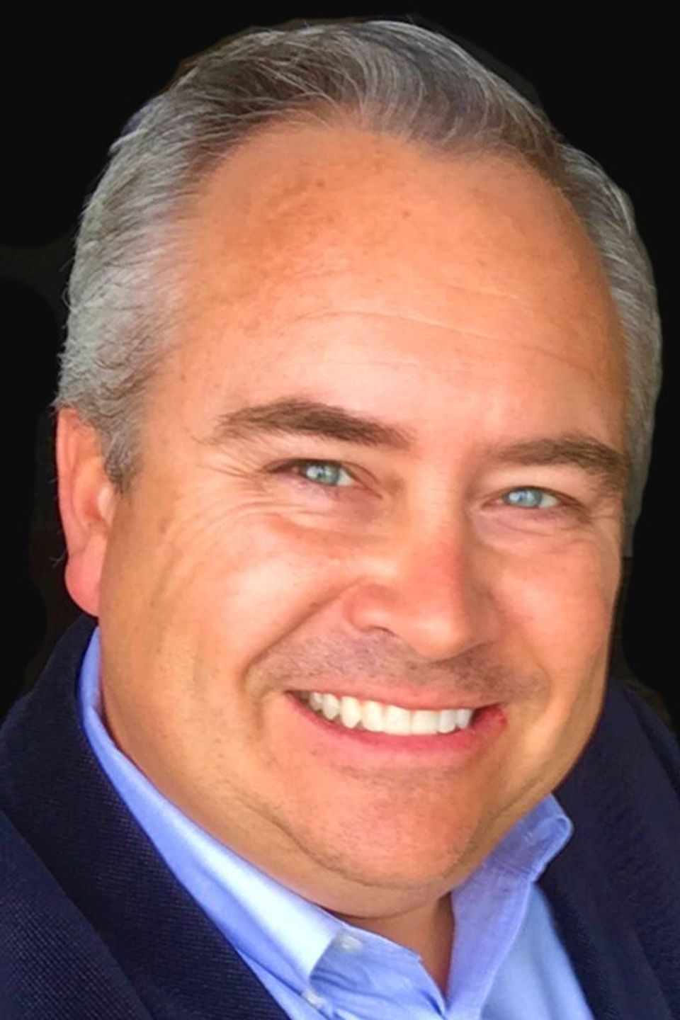 Ryan head shot 2018 300dpi