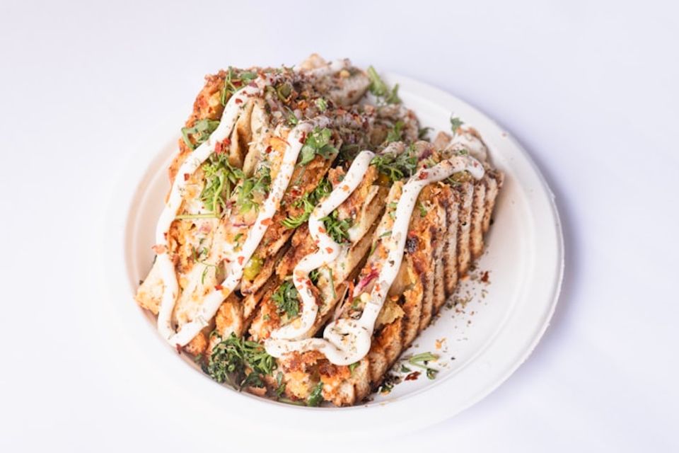 Photo 1716535232833 a58b93c9b134