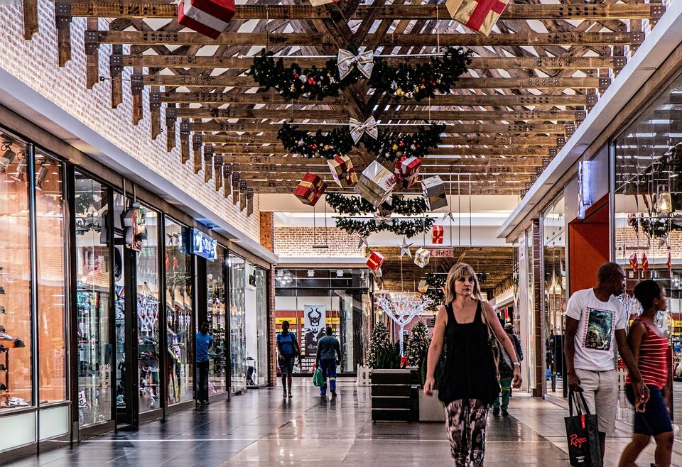 Stevepb shopping mall g1dd48e1ec 1920