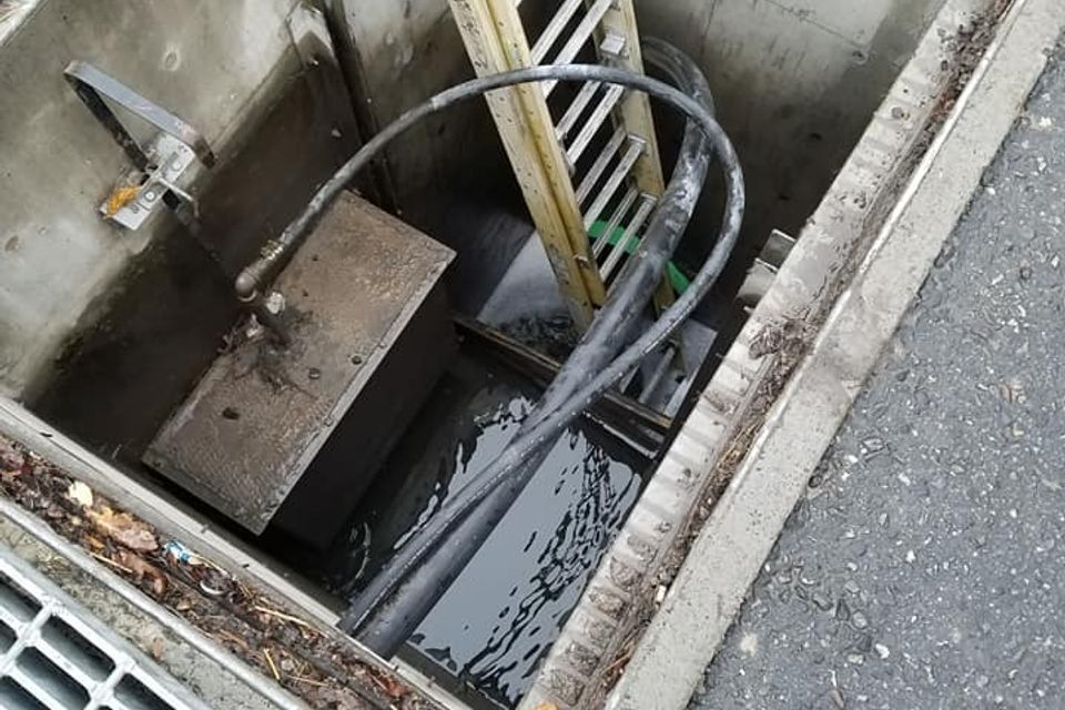 Unclog and clean out main sewer drain in twin falls  idaho