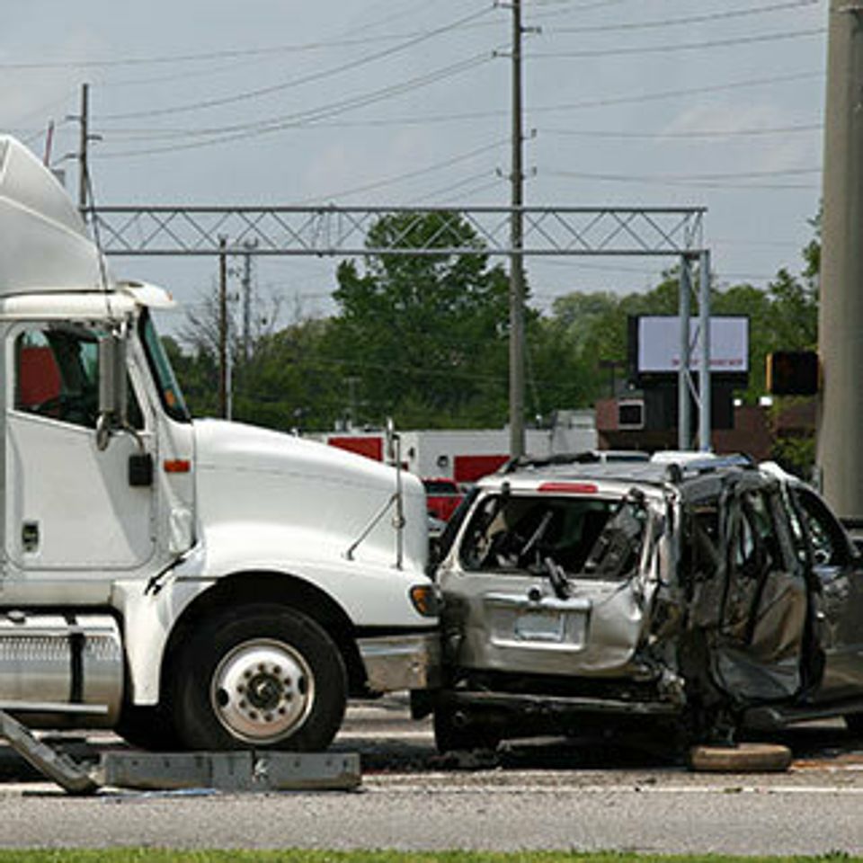 Truckingaccident 18wheeler