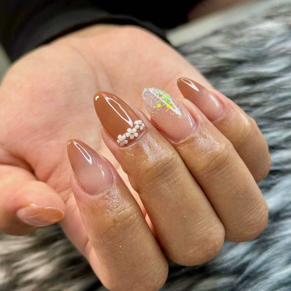 Client nails
