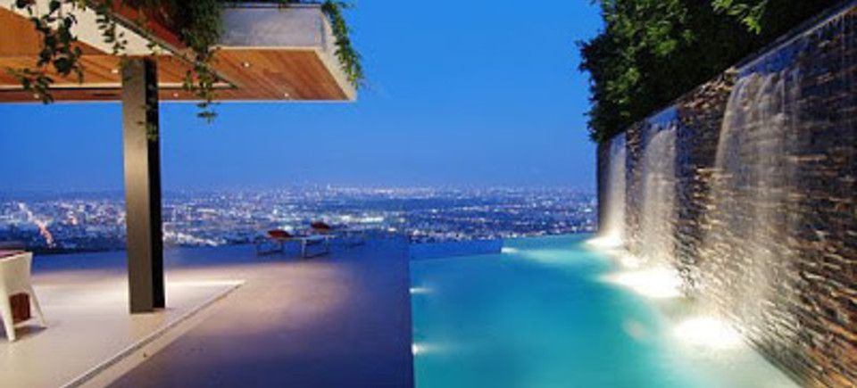 Hollywoodhills homes losangeles luxuryhomes pools 1d51451bcb1f0a8ded44a9a8b6d72063 h20151206 13584 7lnszk