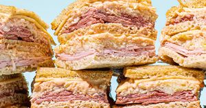 Deli sloppy joe