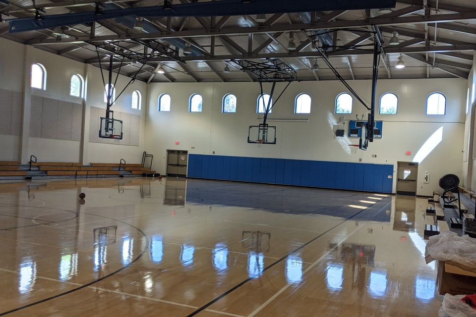 El cariso county park gymnasium and community center 2