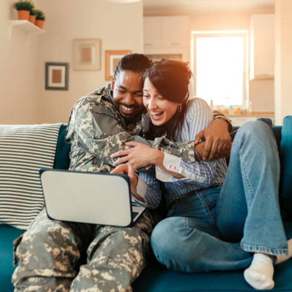 Military fam computer   istockphoto