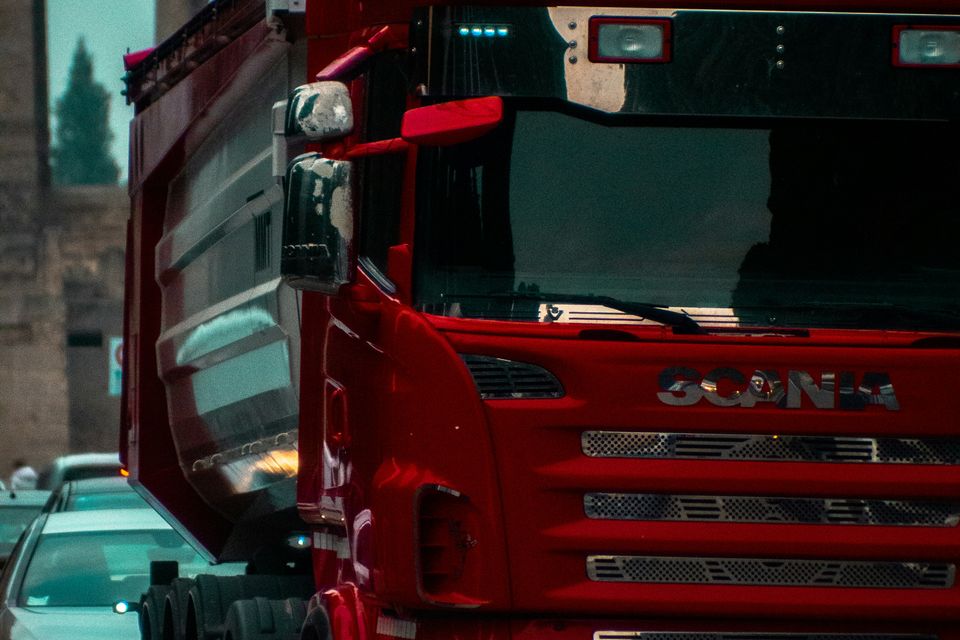 Photo 1608140247842 deee0a28ad11