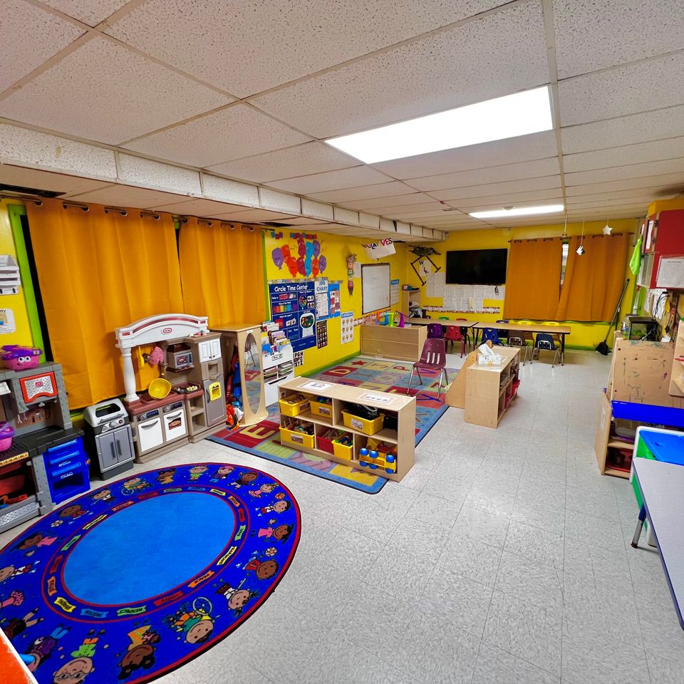 Starzone daycare and learning center inside 006