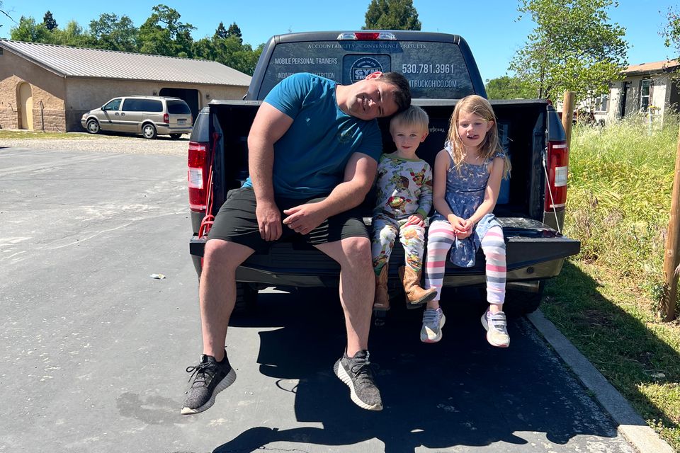 Image of Dad and kids who are clients of Gym Truck Chico Personal Training