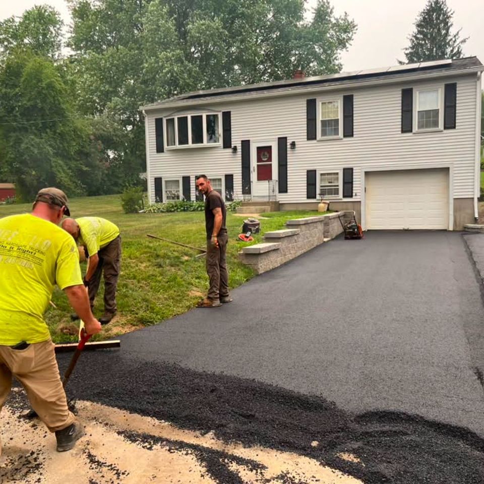 Driveway w workers