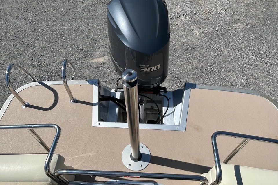 Bennington r25 3