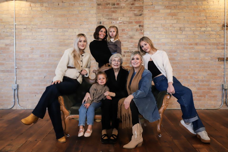 Cornelissen family 2025 194194