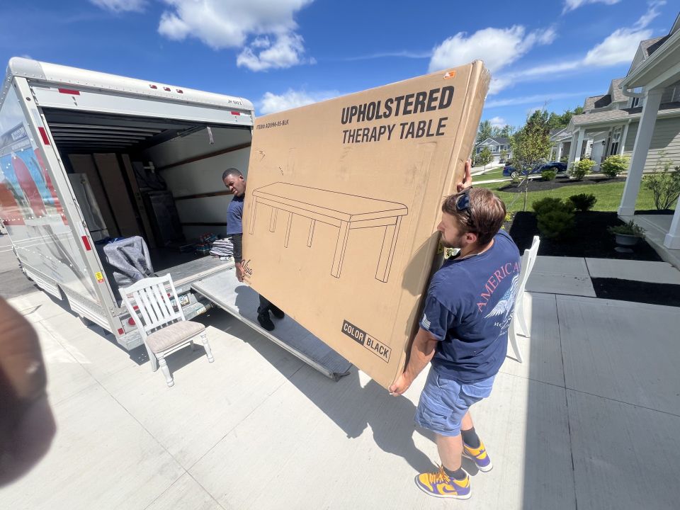 American moving pic 3