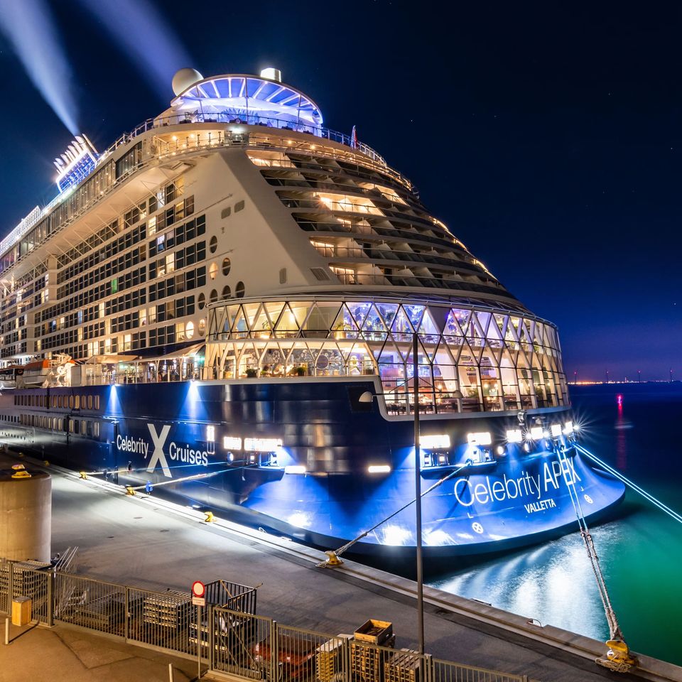 Celebrity cruise ship at night 1ddee0a7fb