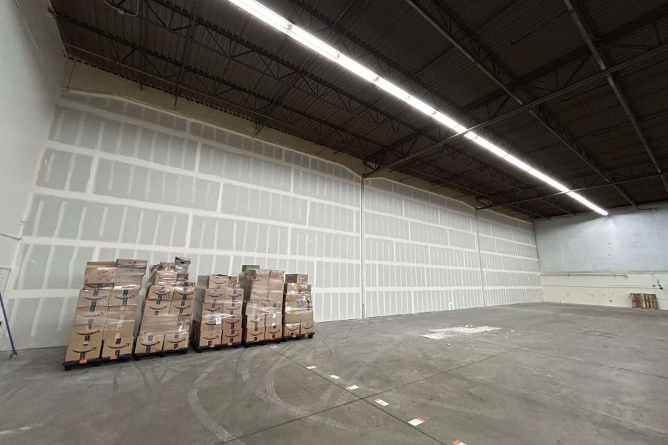 1611 building wall (4)