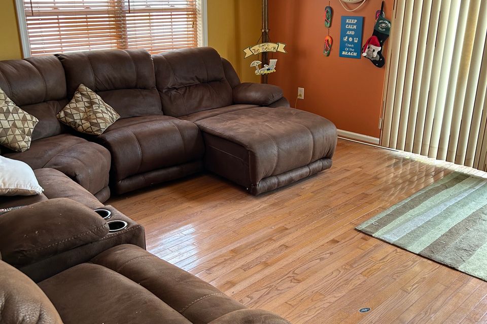 Baker living rm