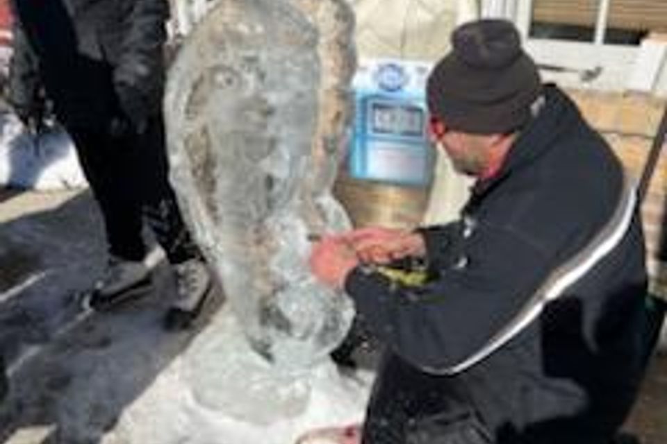 Ice carving 2026 59