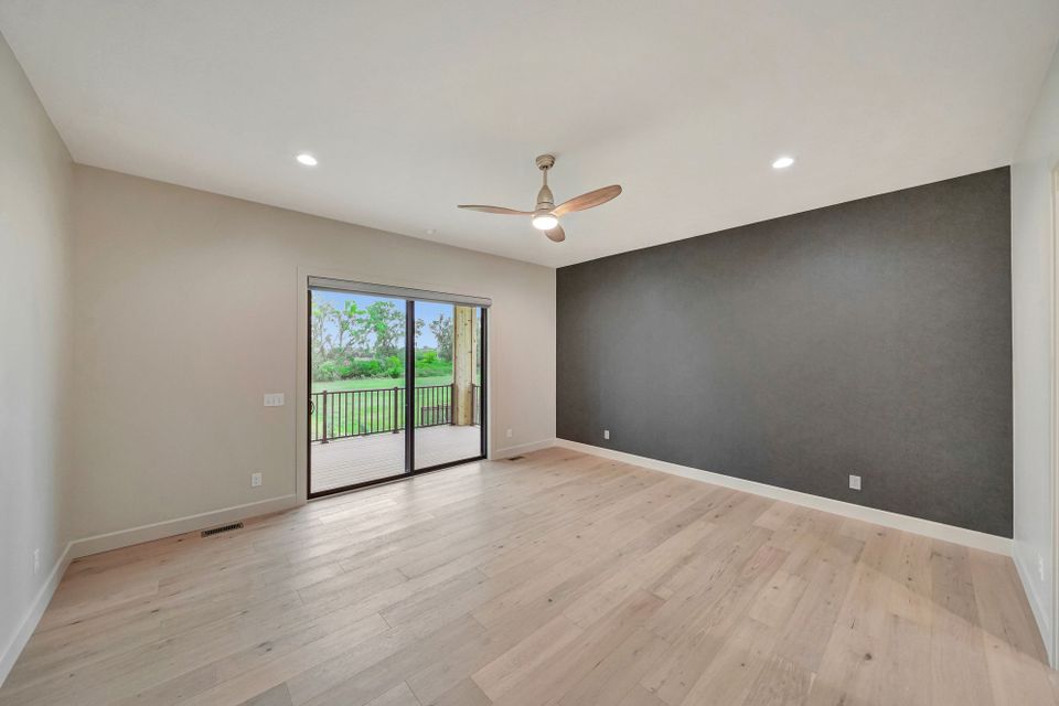 3611 tree line dr 48