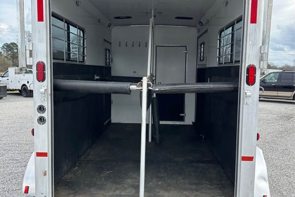 651783844 26927979656804595 6215132984165667154 n