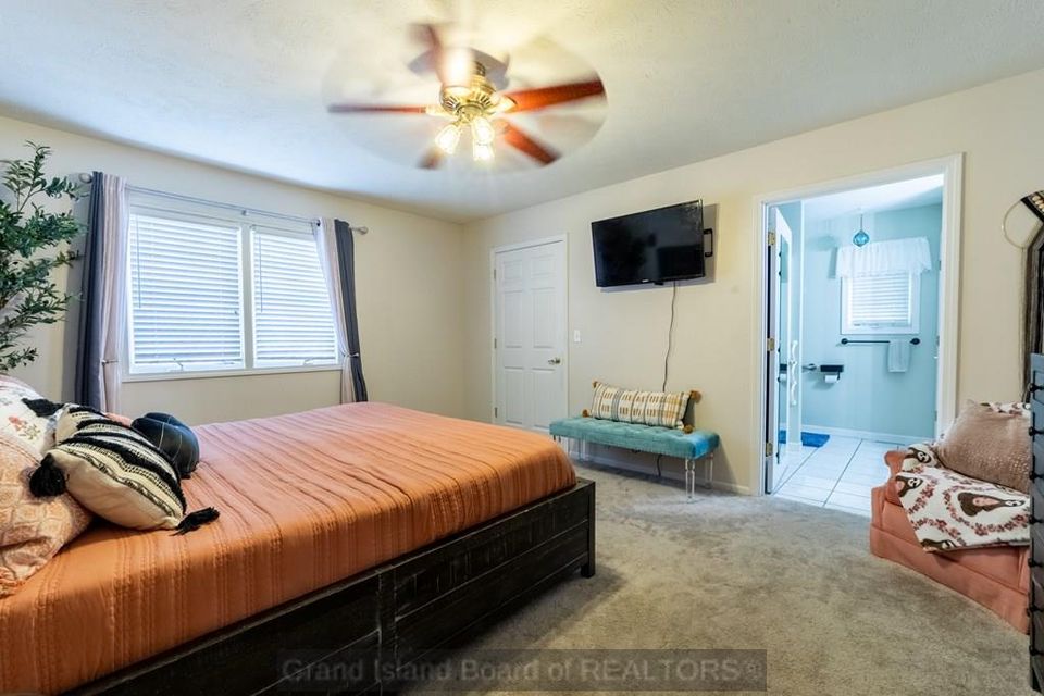 15 via trivoli grand island  ne 68803 b 8