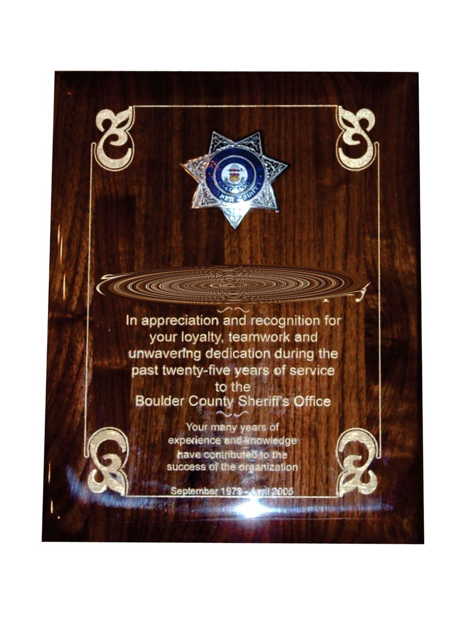 Plaque brown 3 4