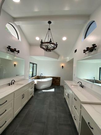 Remolded modern bathroom