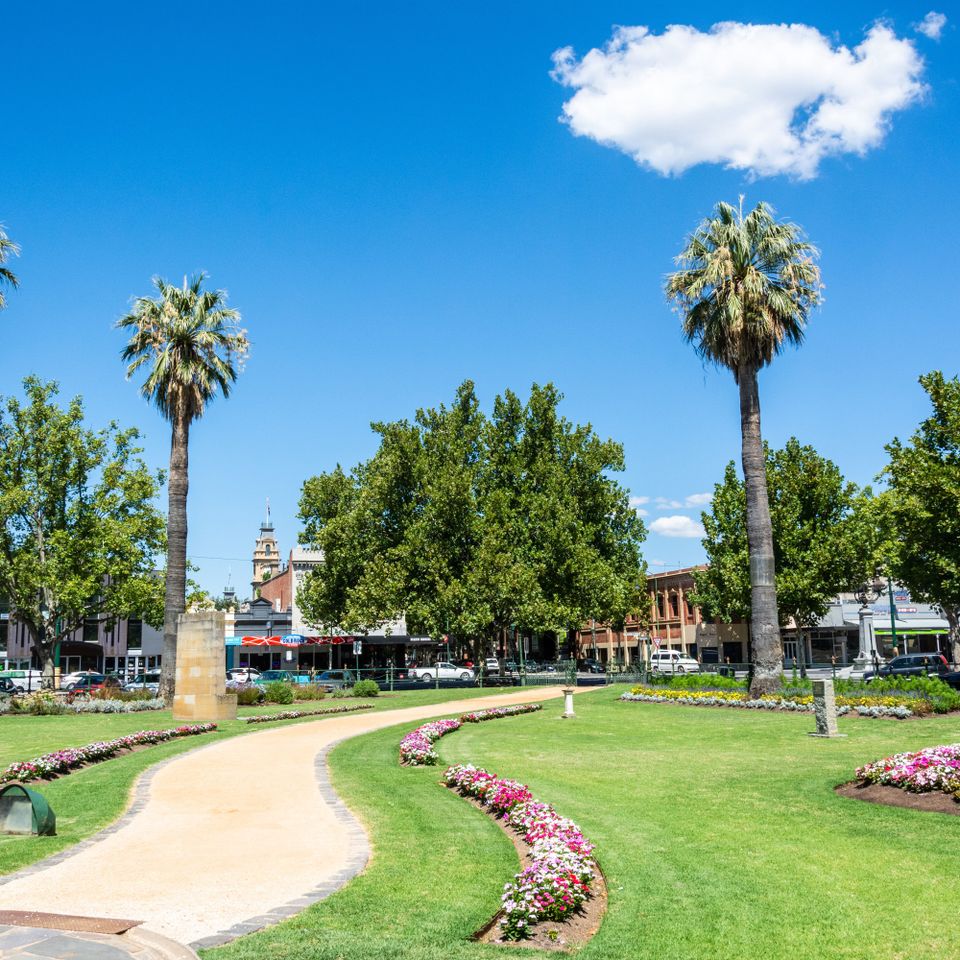 Australia   4 days   3 nights   bendigo