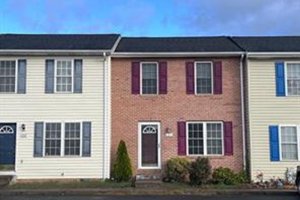 124 kadies ln