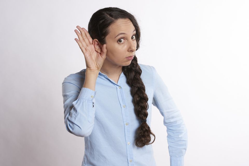 Listening g2af3336ad 1920