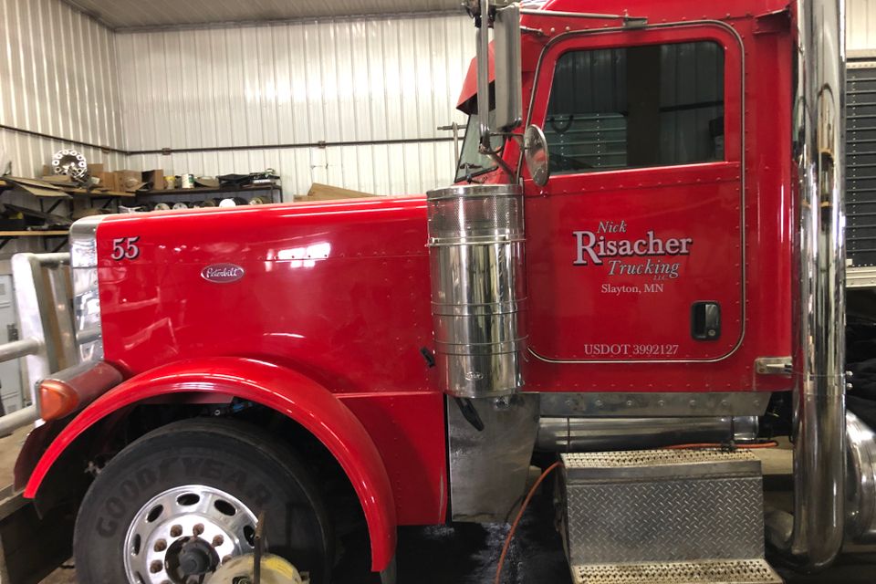 Bandk designs slayton 32