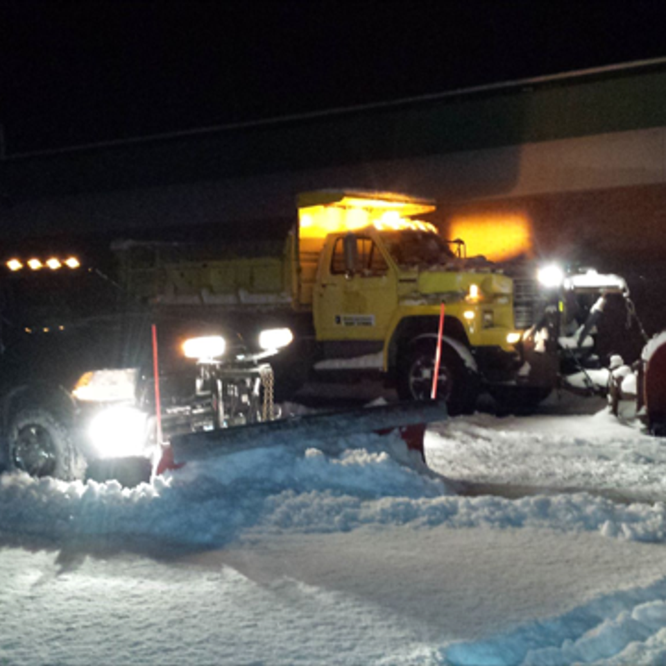 Snow removal20180508 23687 1r4xz51