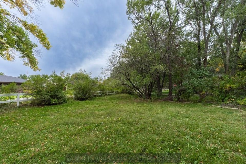 4306 saddle horse ct grand island ne 68803 e 2