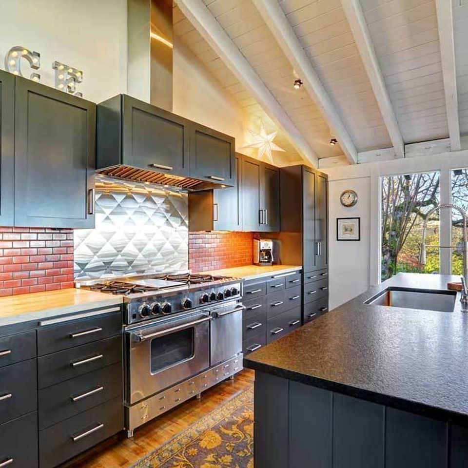 Apr2015 trulia 2 rooms that sell homes luxury kitchen20170717 21758 1t4adgc