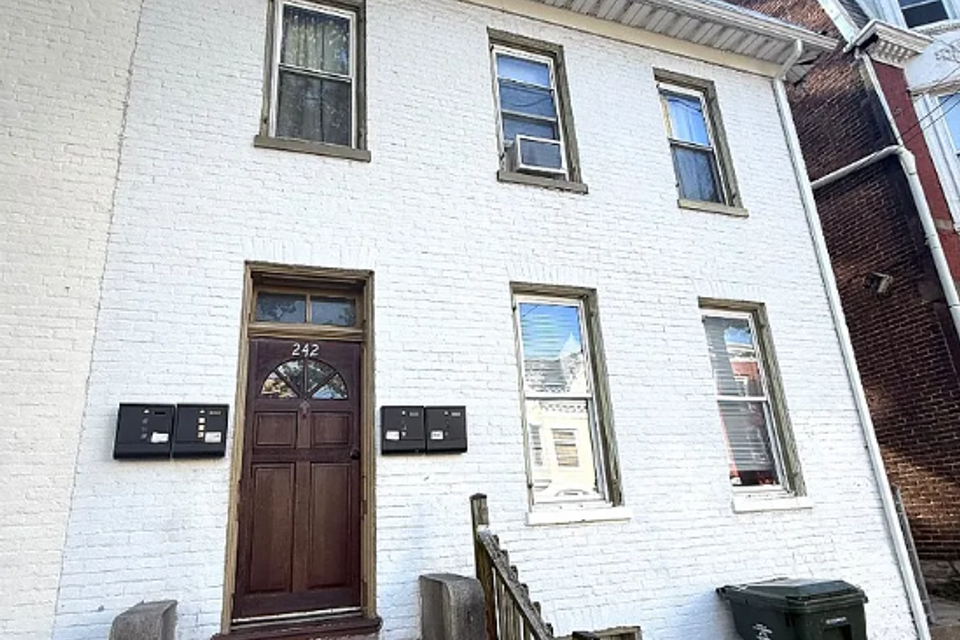 242 s potomac 1