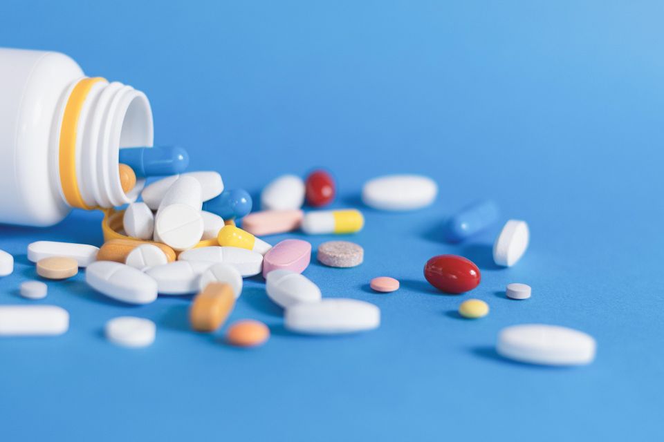 Medicine g2e36aad3a 1920