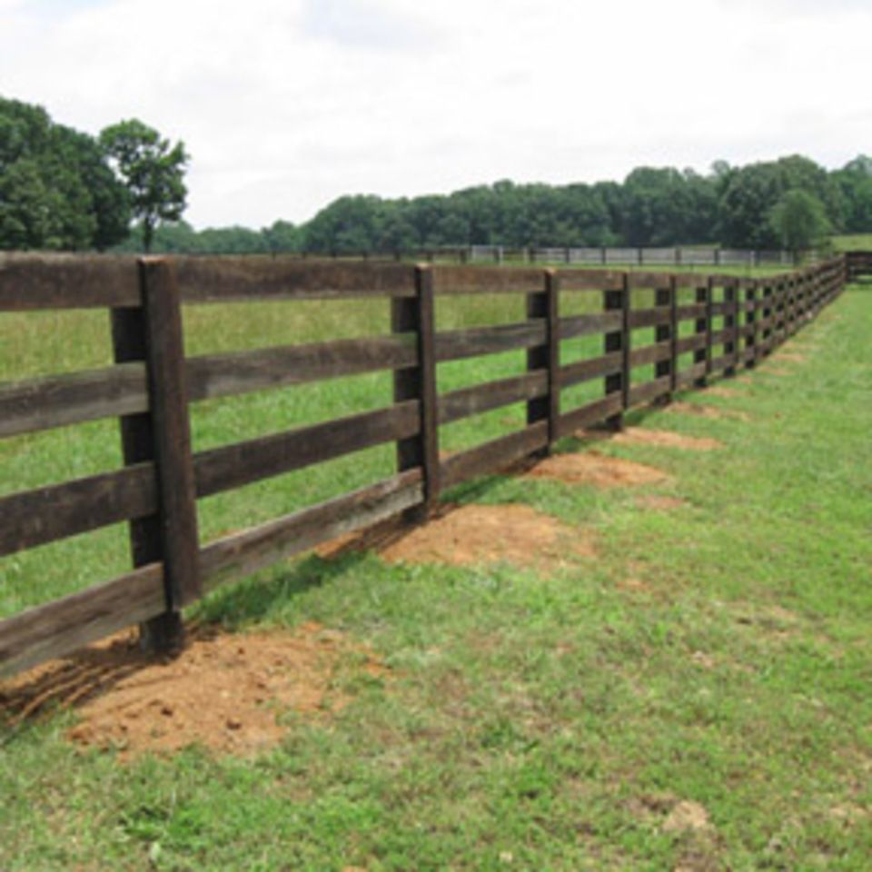 Fourrailplank 120150602 29141 1p4y9op